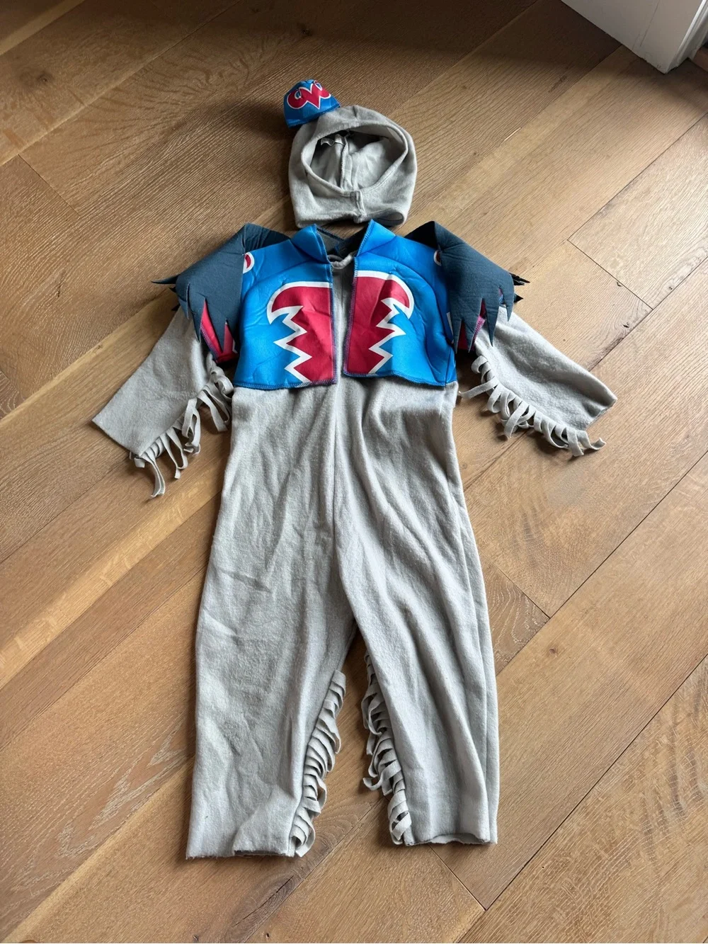 Kids Flying Monkey Costume - size small